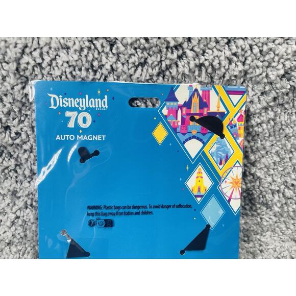 Disneyland Resort 70th Anniversary Car Magnet Mr Toads Wild Ride Brand New - Picture 5 of 10